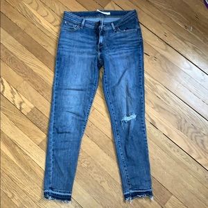 Levi’s skinny jeans
